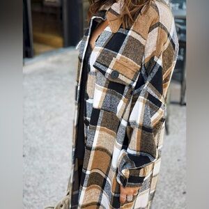 NWT Women's Tan Plaid Long-line Shacket Button Up